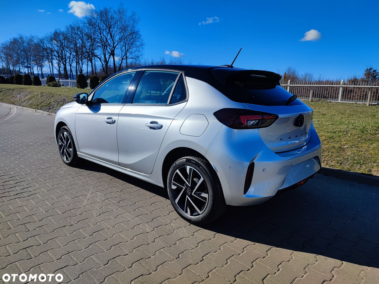 Opel Corsa - 4
