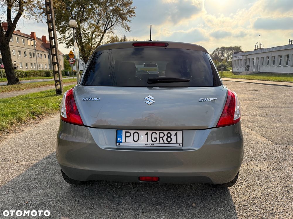 Suzuki Swift - 5