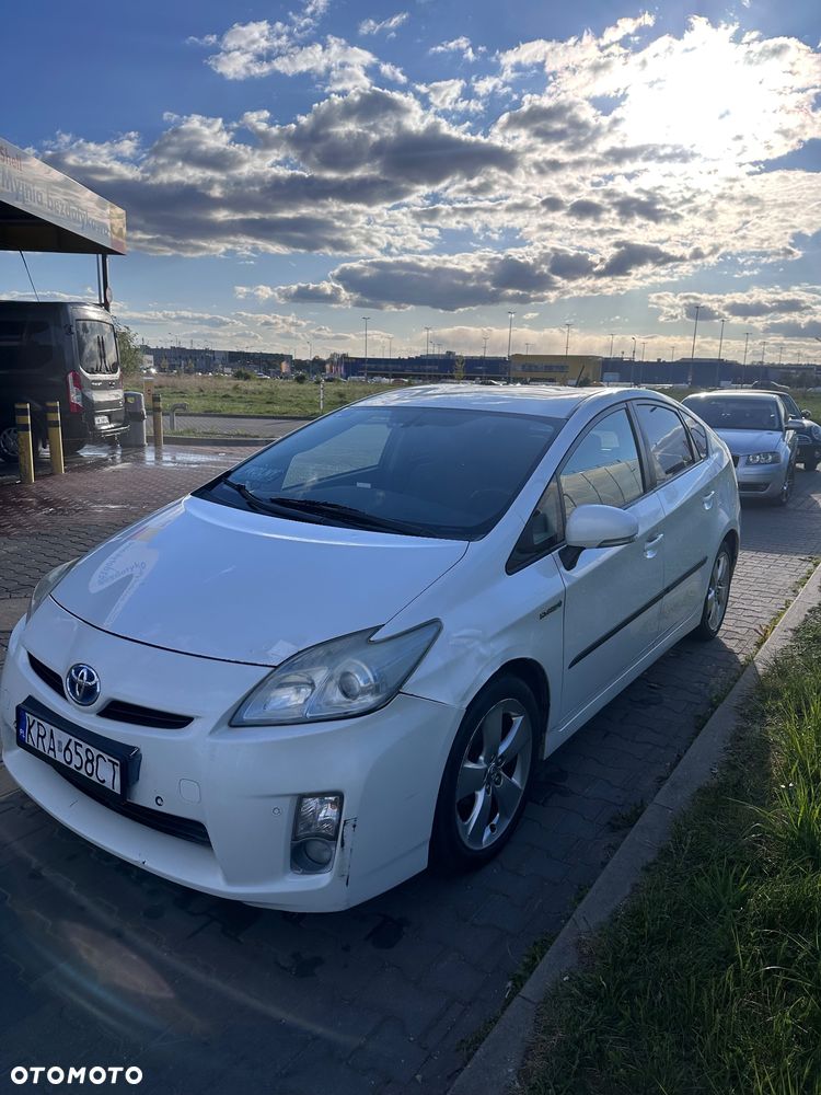 Toyota Prius - 3