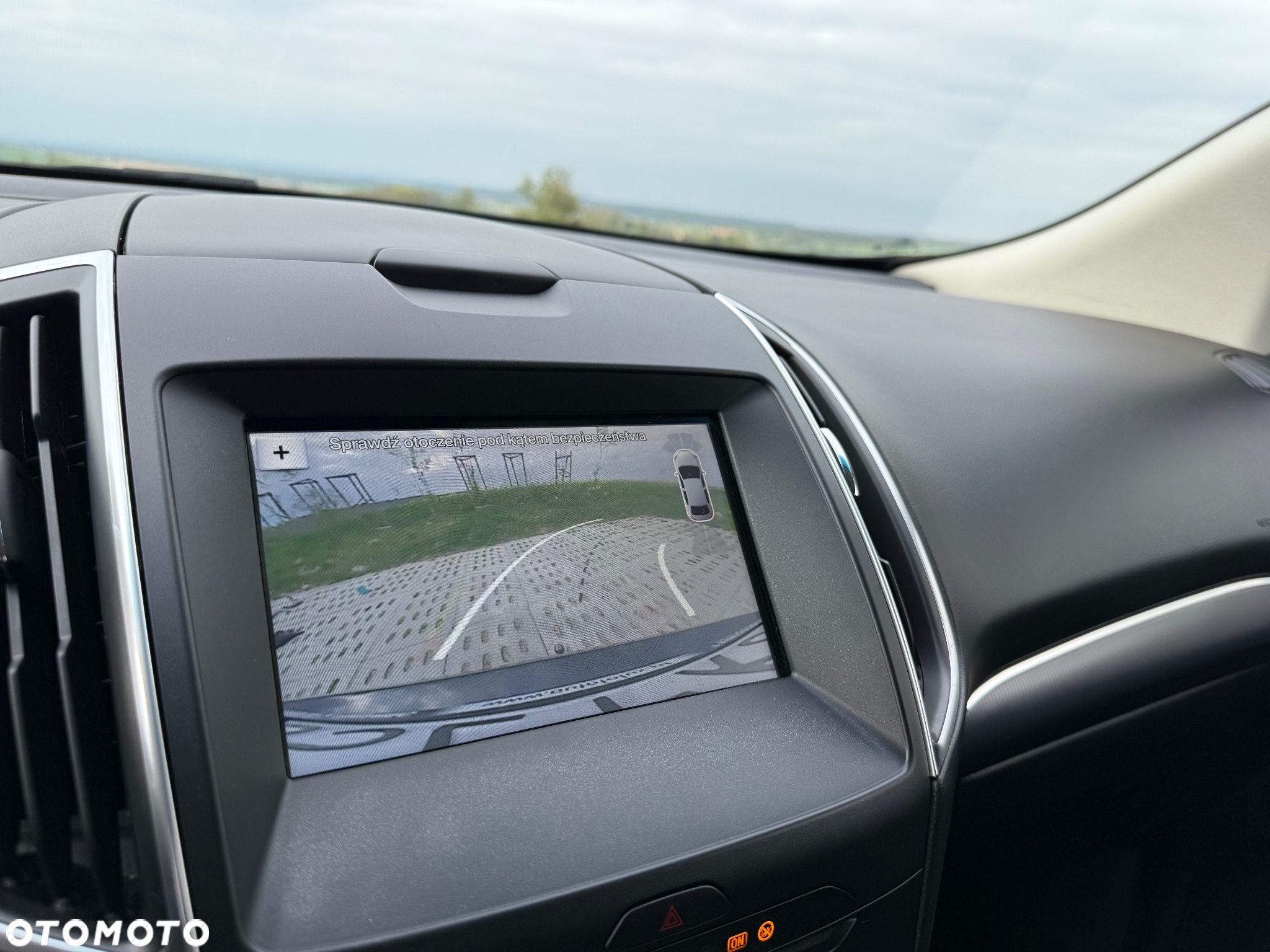 Ford Edge - 18