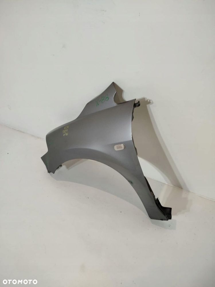 BŁOTNIK LEWY PRZEDNI NISSAN TIIDA 04-12 K36 - 4