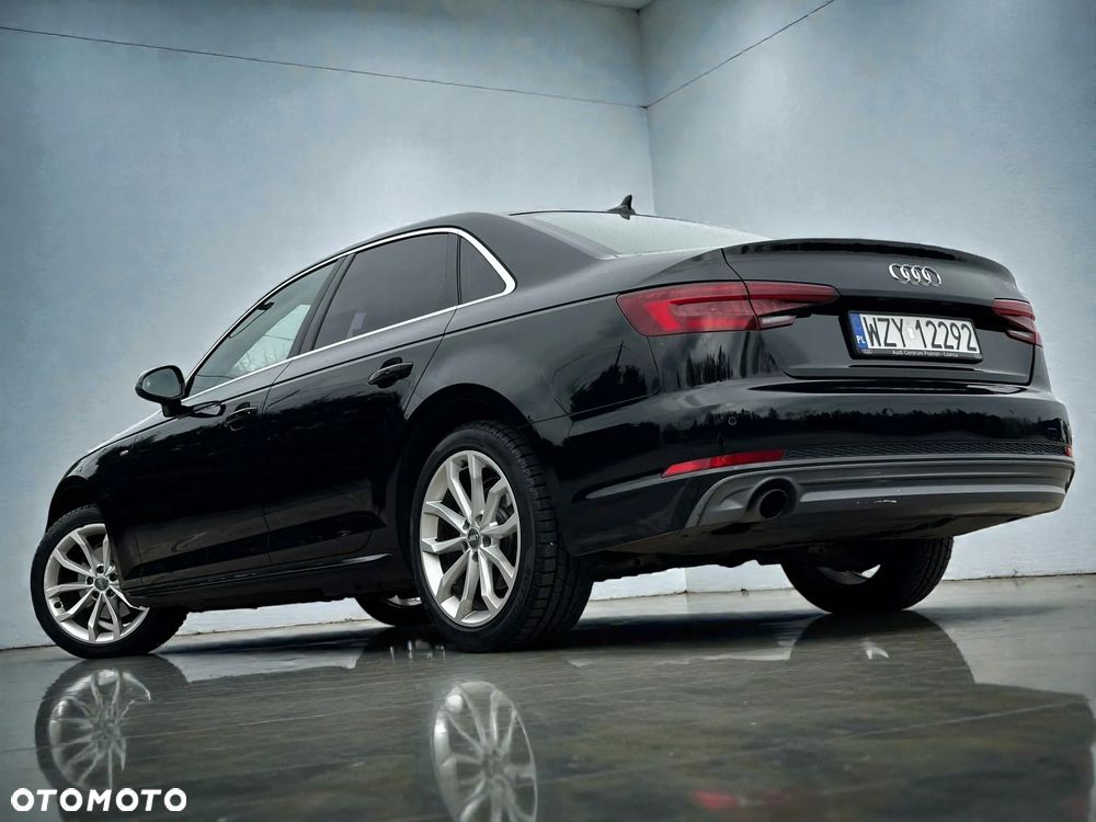 Audi A4 Limousine - 14