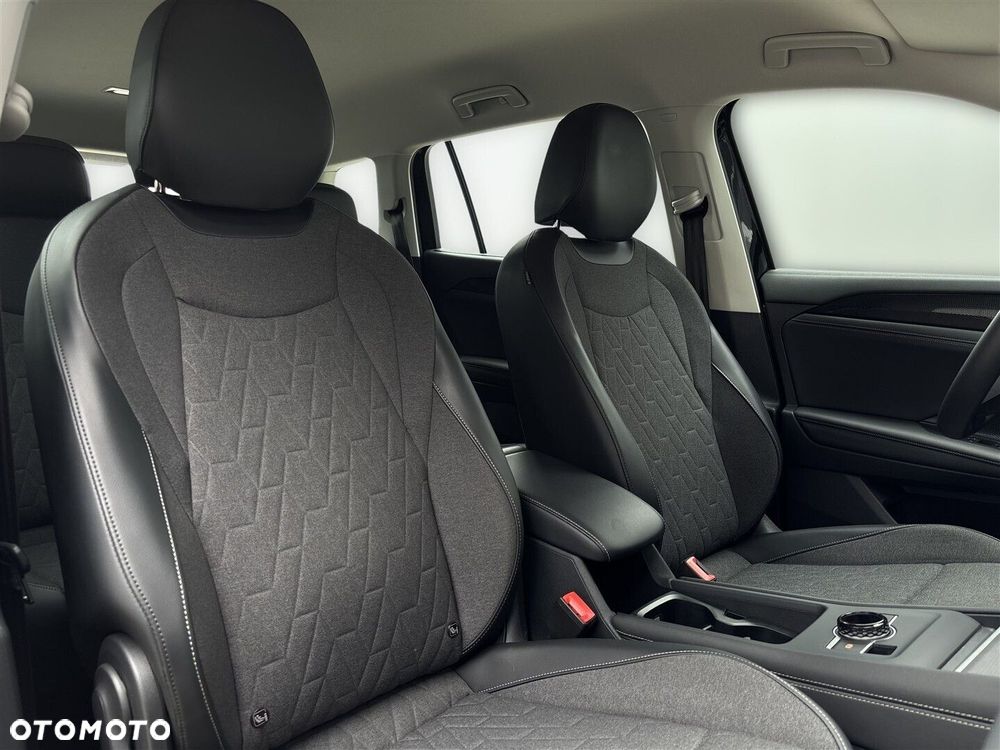 Volkswagen Tayron 1.5 eTSI mHEV Life DSG - 32