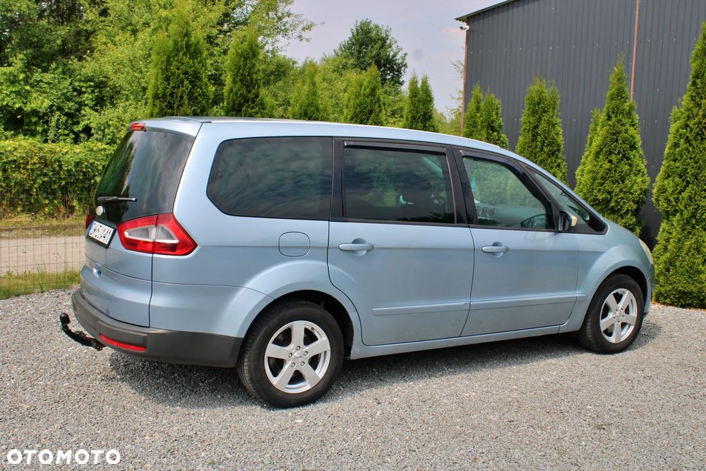 Ford Galaxy 2.0 Champions Edition - 18