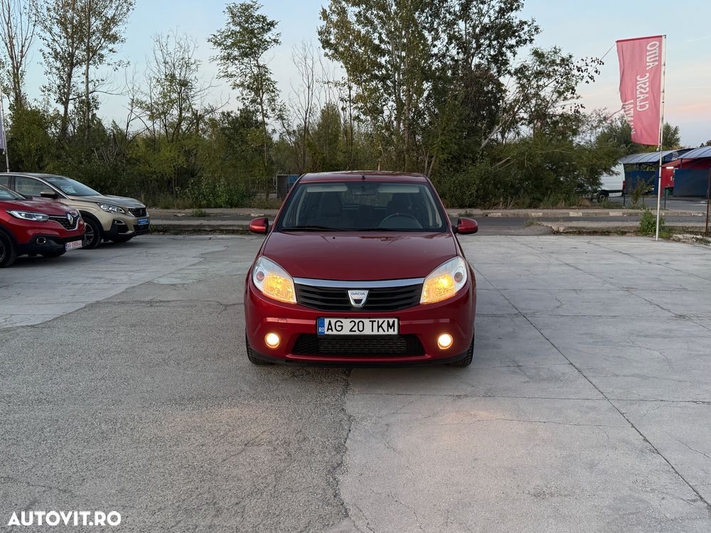 Dacia Sandero dCi 75 Laureate II - 14