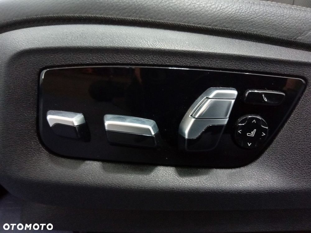 BMW 7 G11 FOTELE KANAPA BOCZKI DAKOTA SCHWARZ LCSW - 7