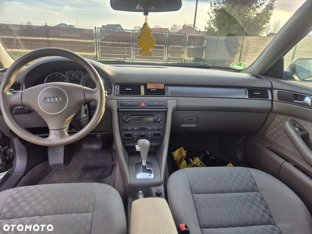 Audi A6 Limousine 3.0 Multitronic - 12