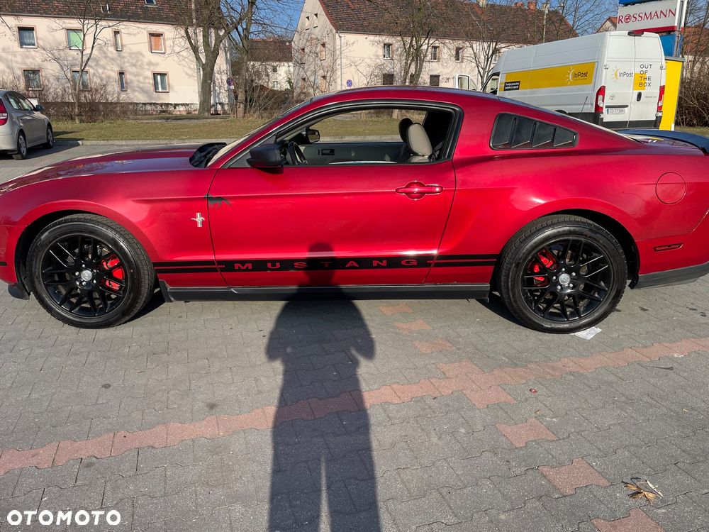Ford Mustang 3.7 V6 - 8