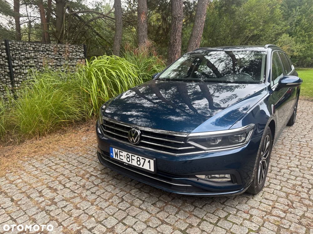 Volkswagen Passat 1.5 TSI EVO Elegance DSG - 2