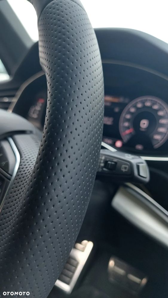 Audi Q7 55 TFSI quattro tiptronic S line - 24
