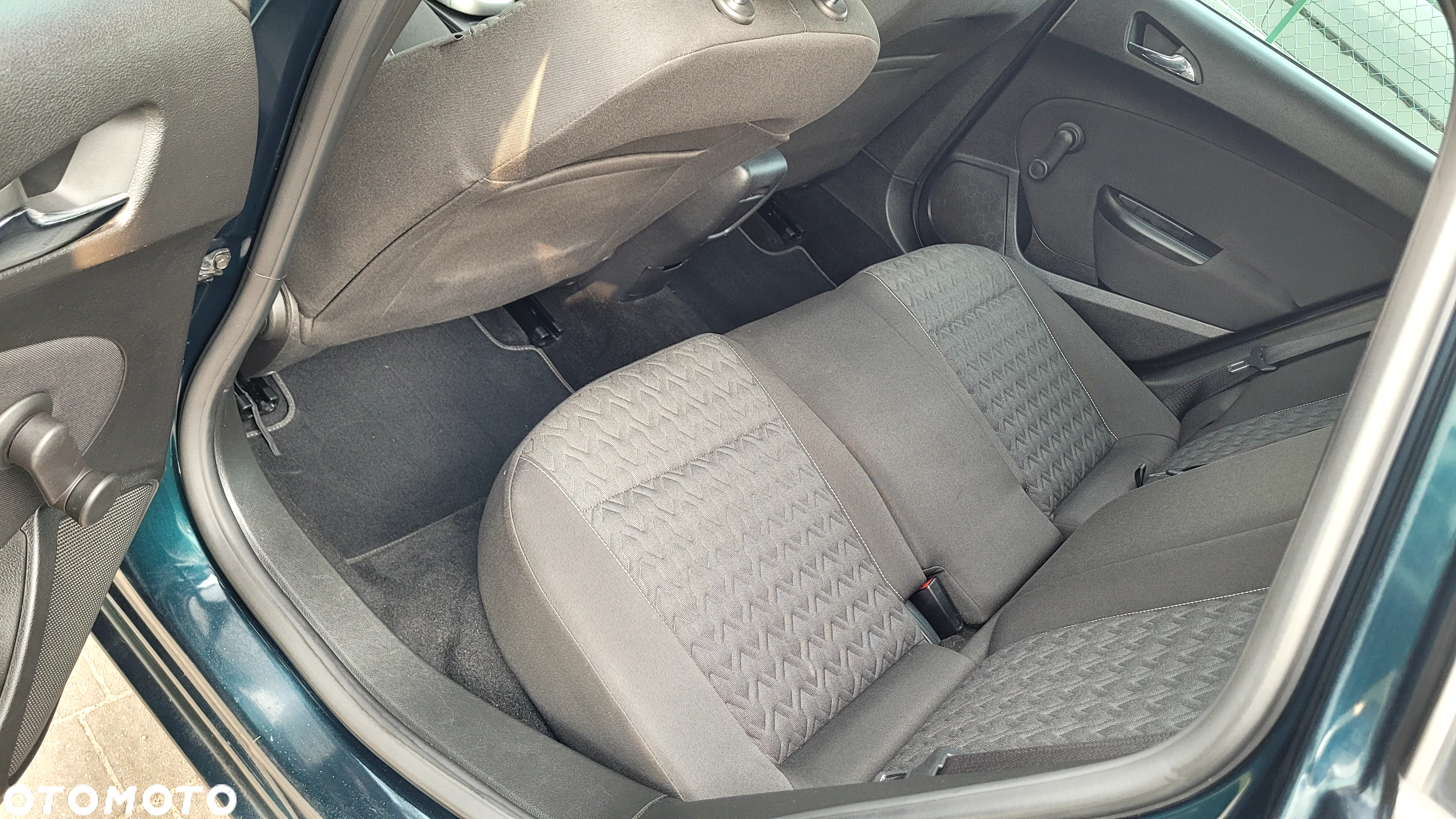 Opel Astra 2.0 CDTI DPF ecoFLEX SportsTourer Start/Stop - 17