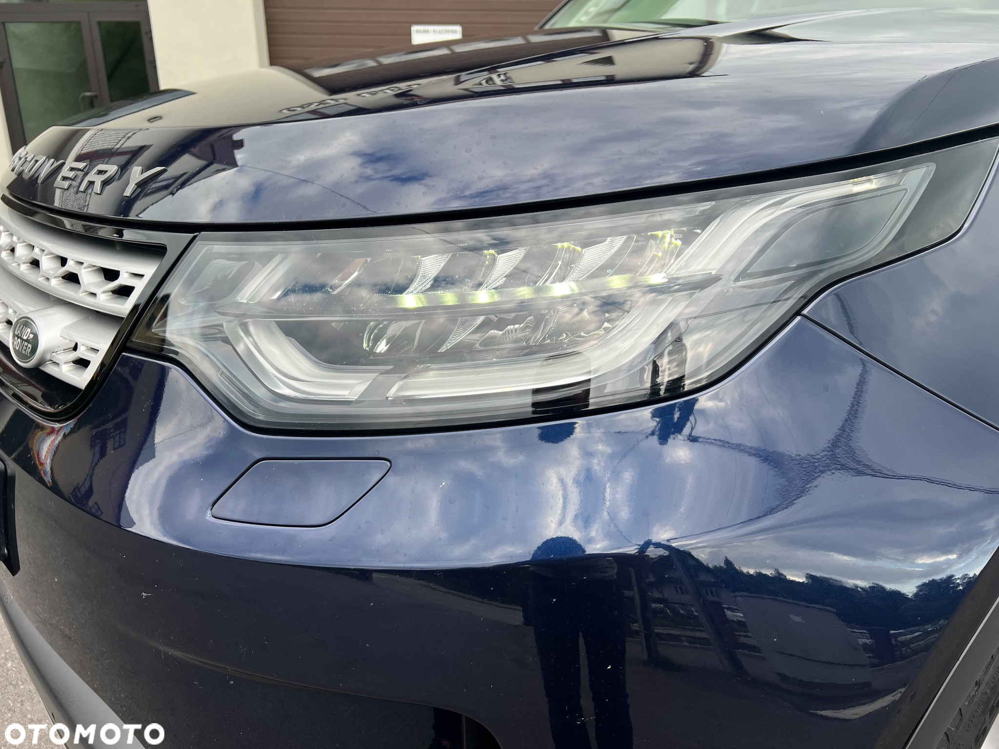 Land Rover Discovery V 2.0 SD4 HSE - 9