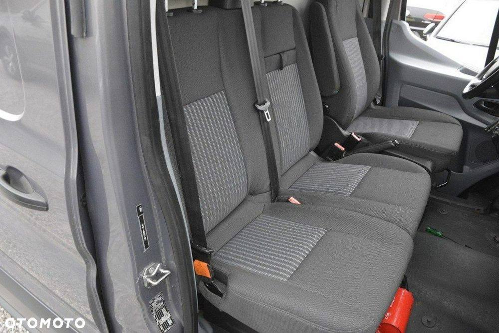 Ford Transit - 15