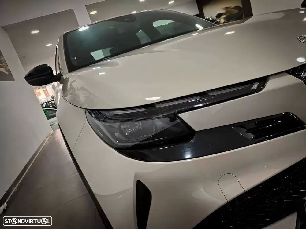 Alfa Romeo Junior Elletrica 50 kWh Launch Edition - 4