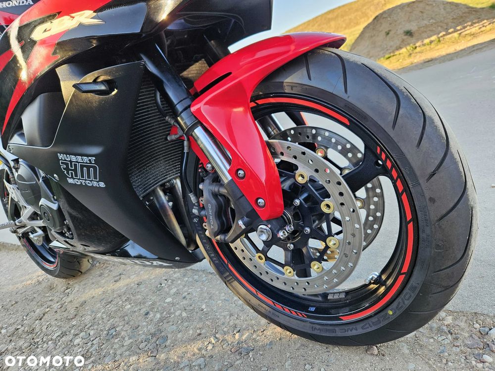 Honda CBR - 15