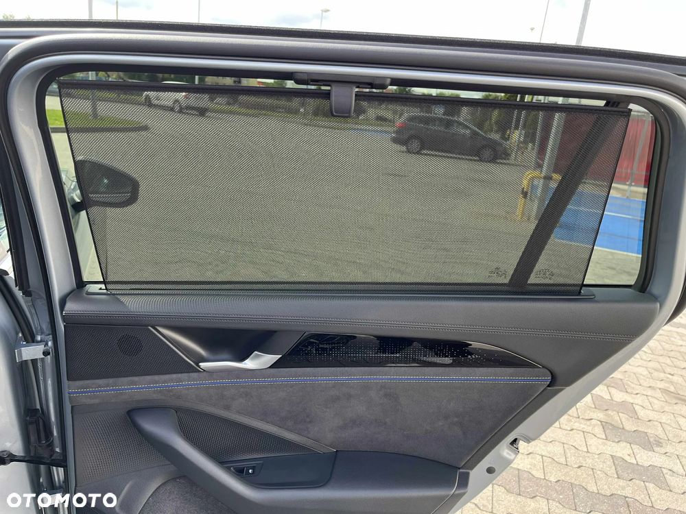 Volkswagen Passat 2.0 TSI 4Mot R-Line Plus DSG - 30