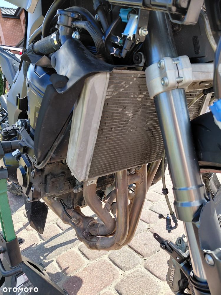 Kawasaki Ninja - 11