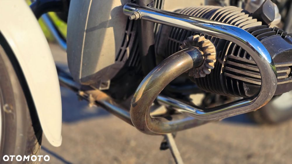 BMW R - 9