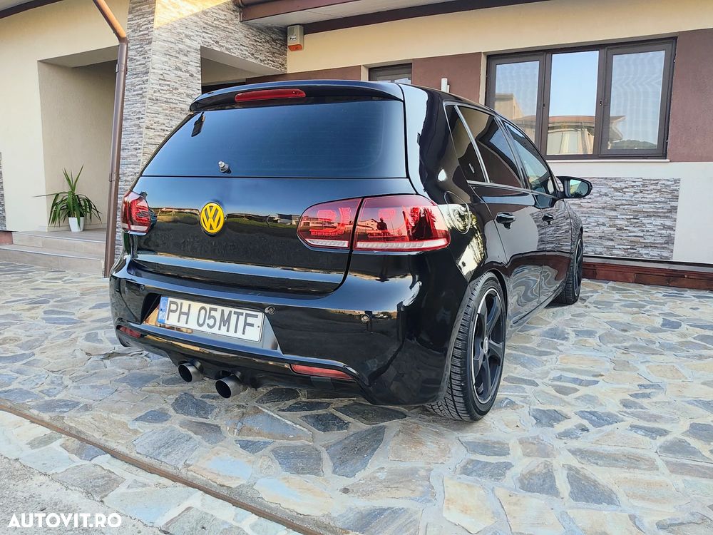 Volkswagen Golf 2.0 TDI BlueMotion Technology Comfortline - 3