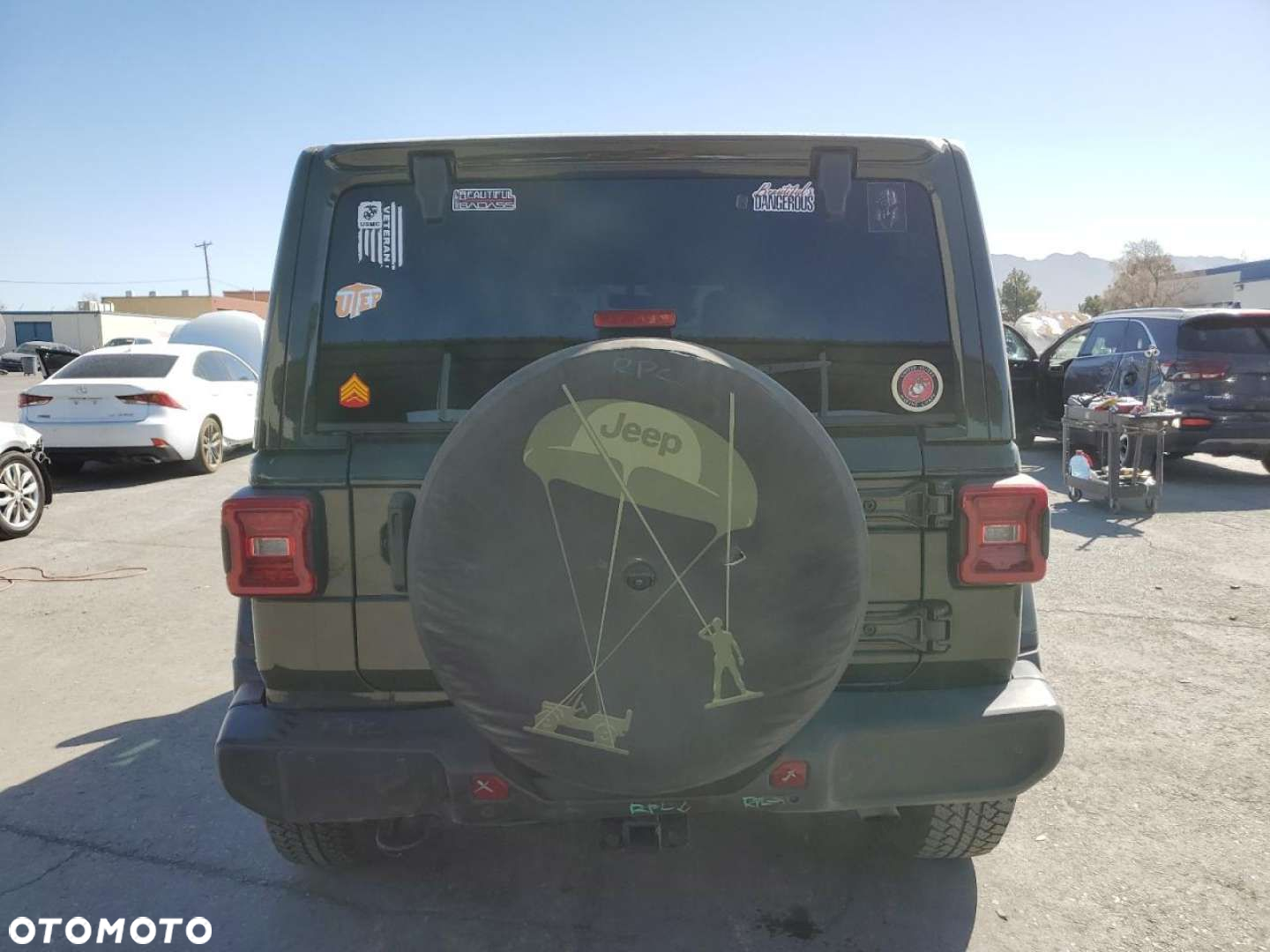 Jeep Wrangler - 2