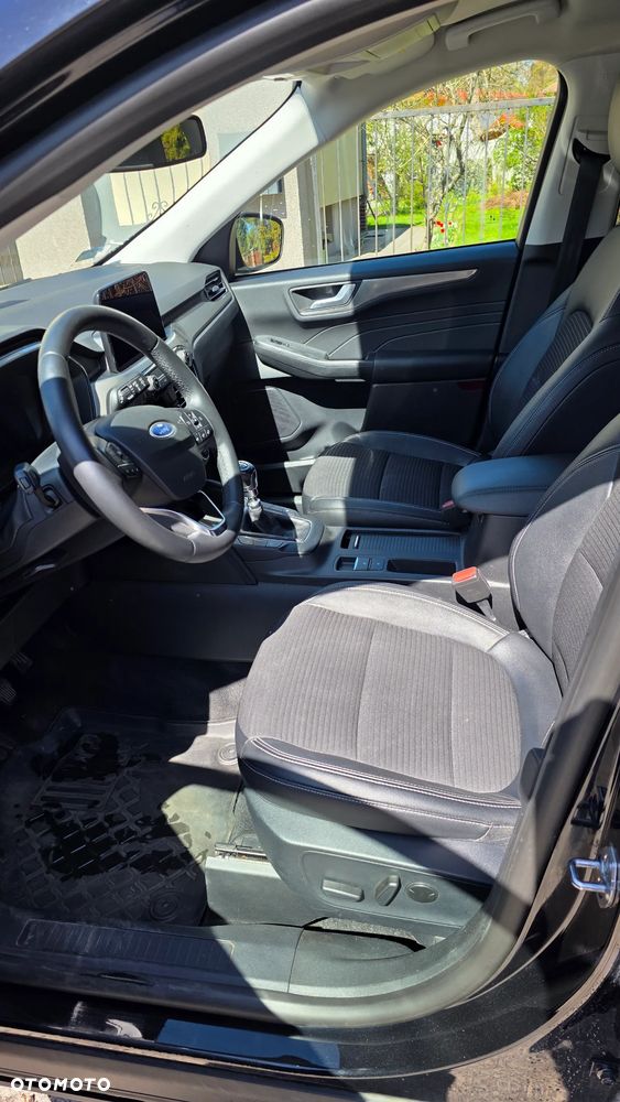 Ford Kuga 1.5 EcoBoost FWD Titanium - 6