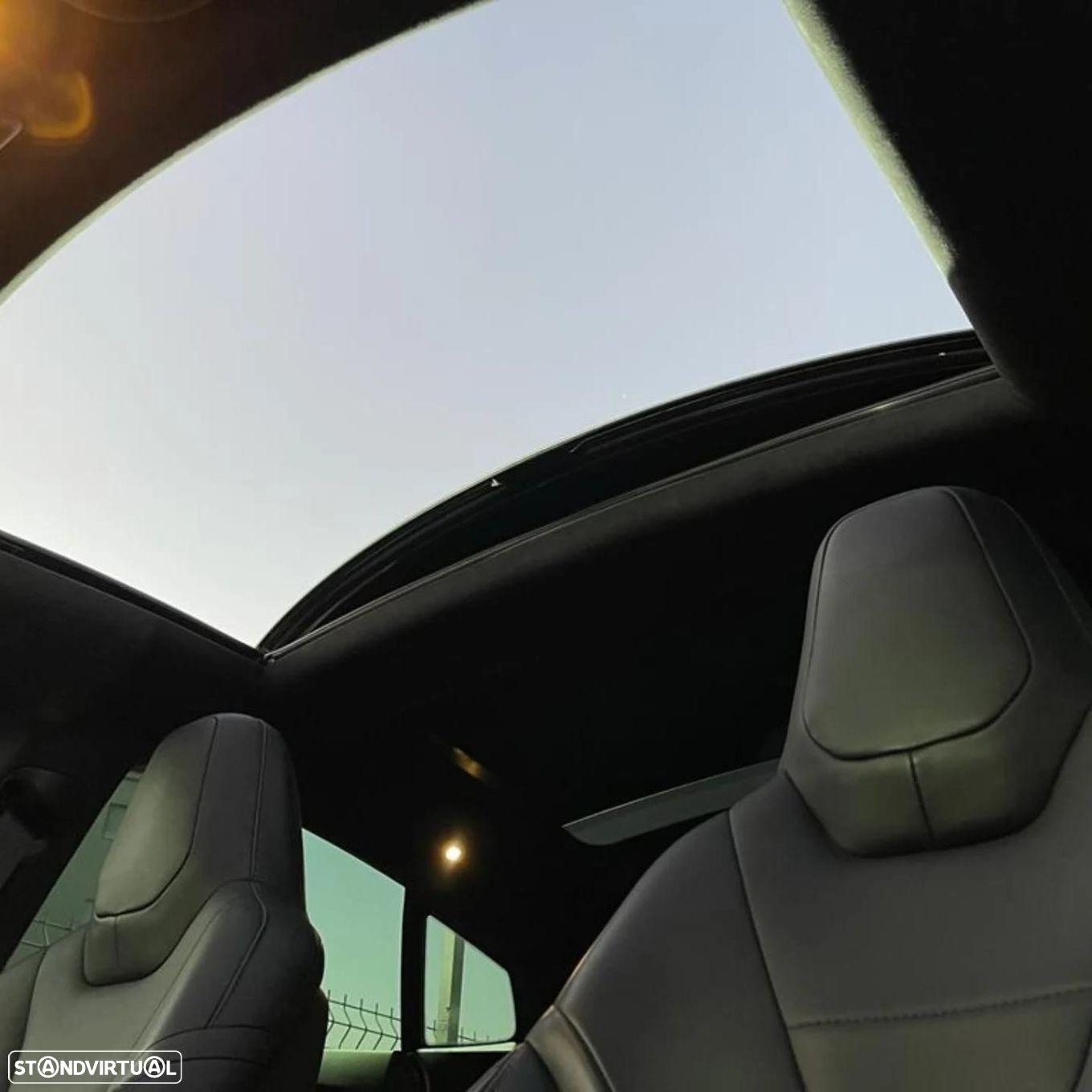 Tesla Model S 90D - 19