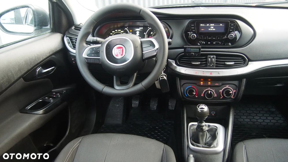 Fiat Tipo 1.4 16V More - 5