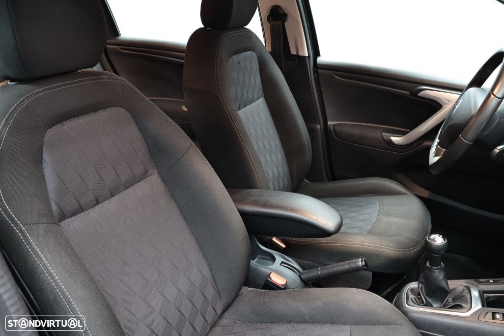 Citroën C-Elysée 1.2 PureTech Shine - 21