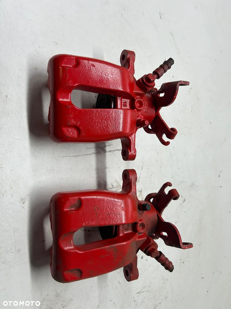 Saab 95 NG Opel Insignia zacisk hamulcowy Lewy tył tylny 2.0 prawy komplet - 1