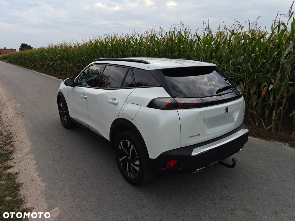 Peugeot 2008 PureTech 130 EAT8 Allure - 14