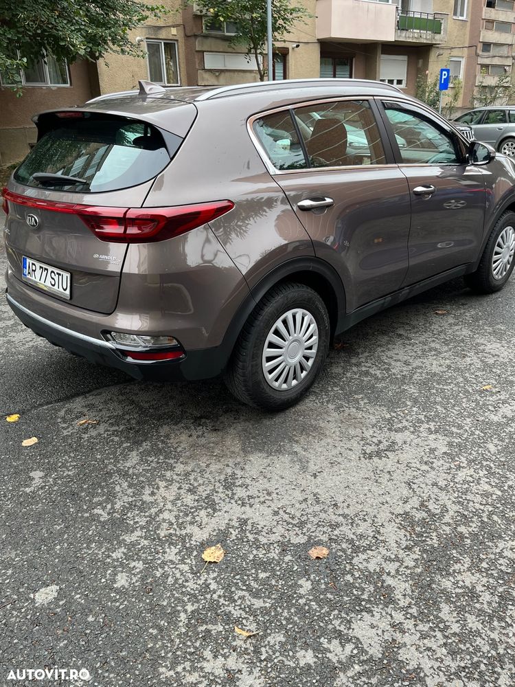 Kia Sportage 1.6 CRDI 2WD SPIRIT - 6