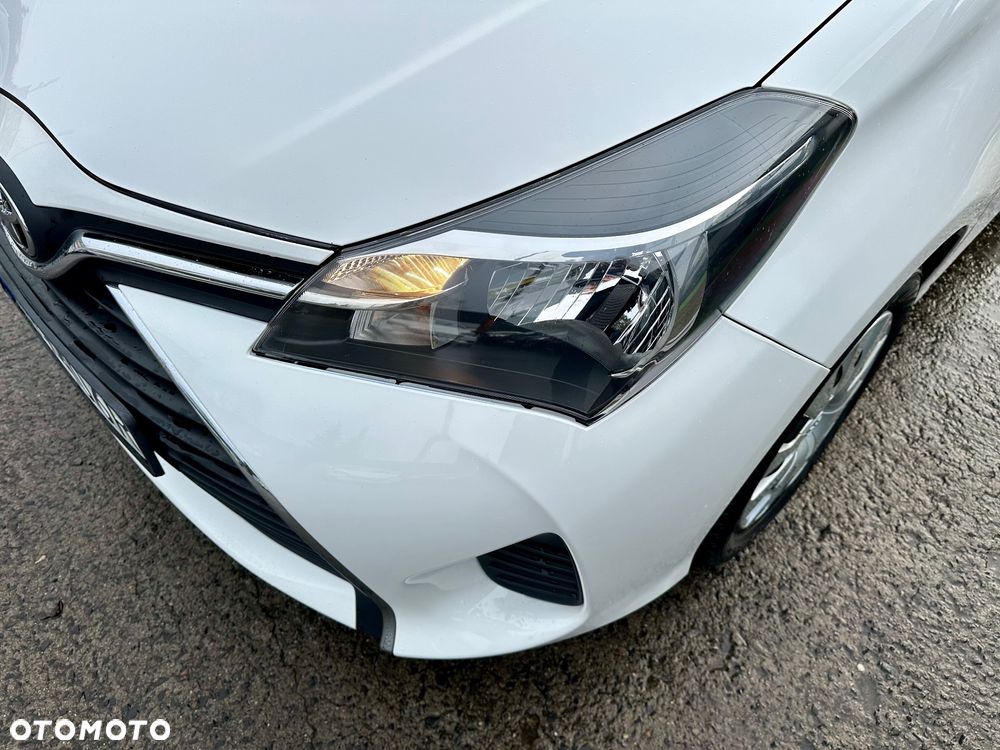 Toyota Yaris 1.0 Active EU6 - 26