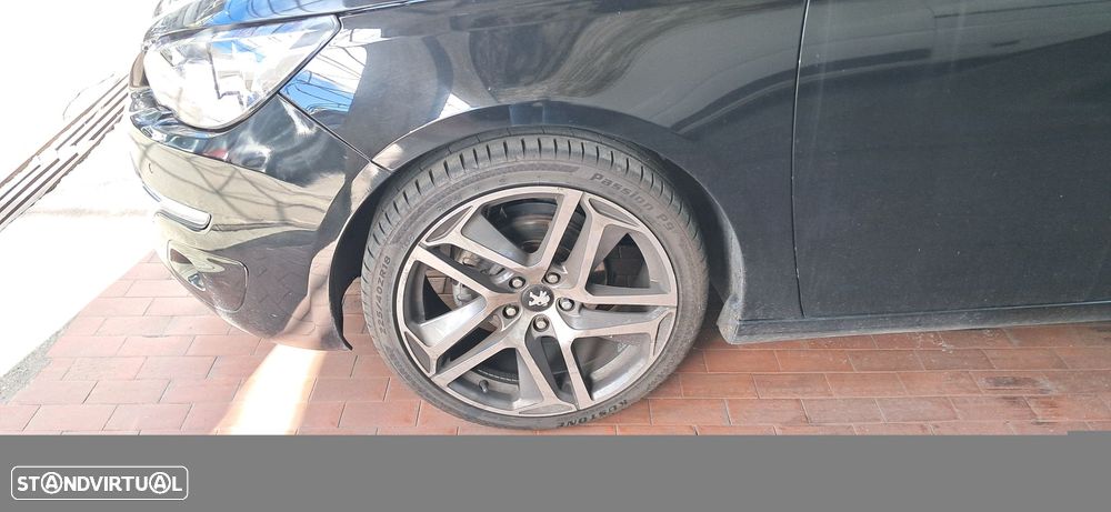 Peugeot 308 1.6 HDi Active - 2