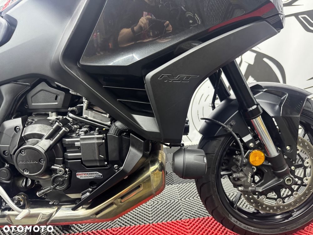 Honda NT - 34