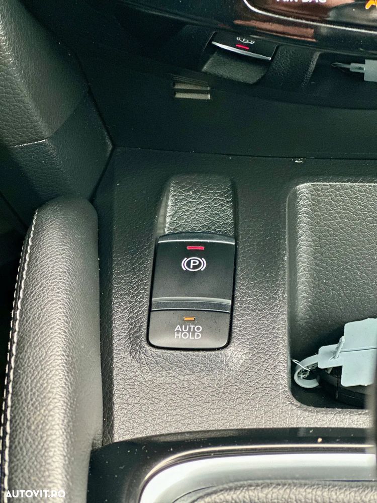 Nissan Qashqai - 17