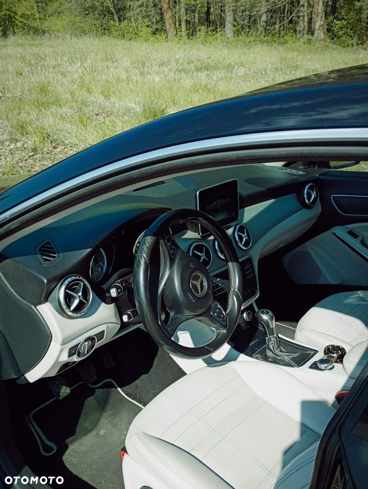Mercedes-Benz CLA - 7