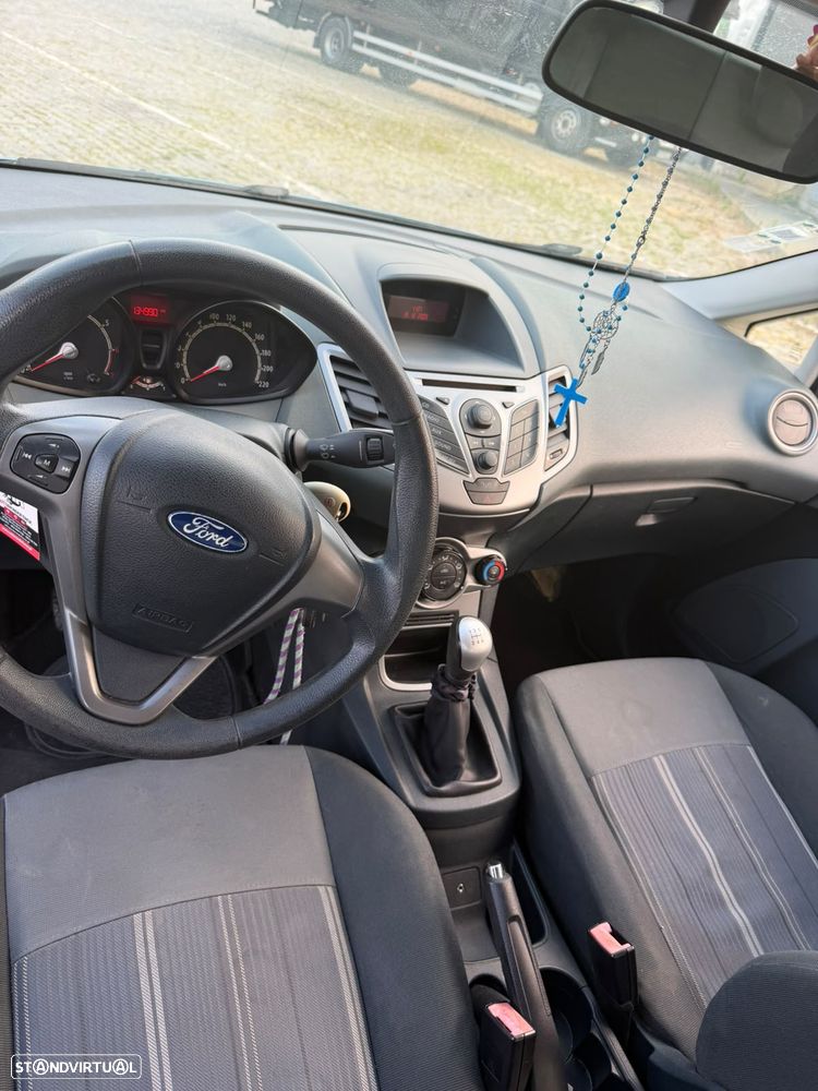 Ford Fiesta 1.25 Titanium - 13