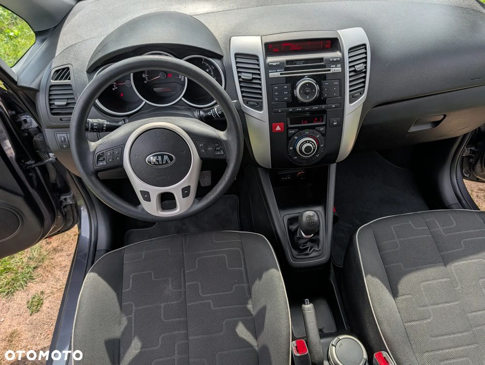 Kia Venga 1.4 CRDi L - 9