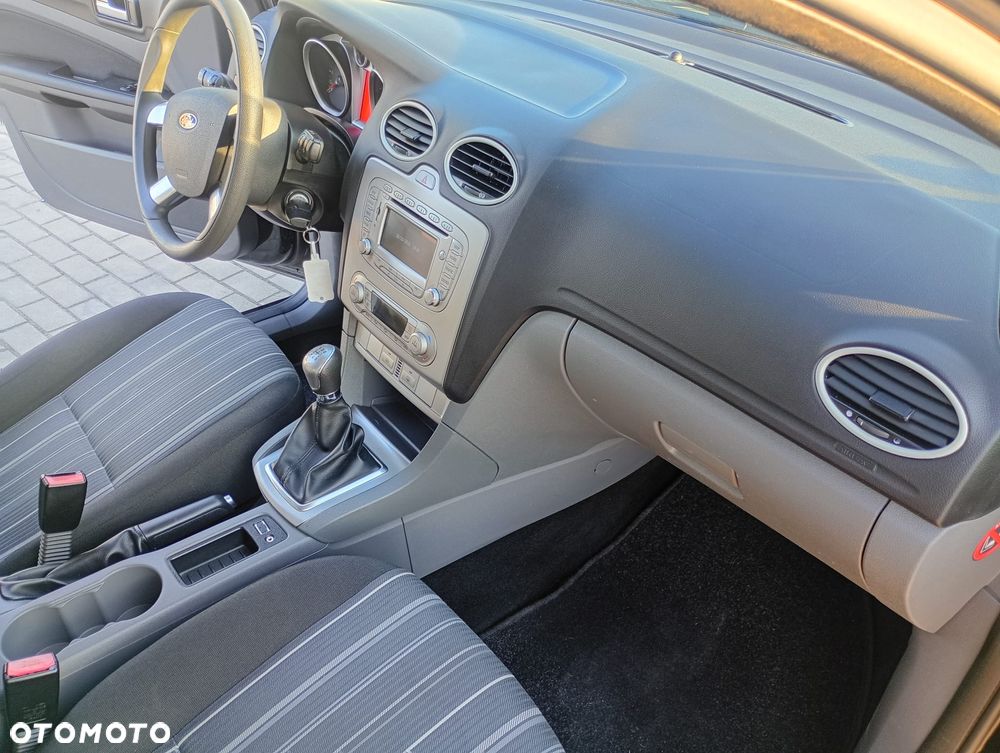 Ford Focus 1.6 TDCi DPF Concept - 8