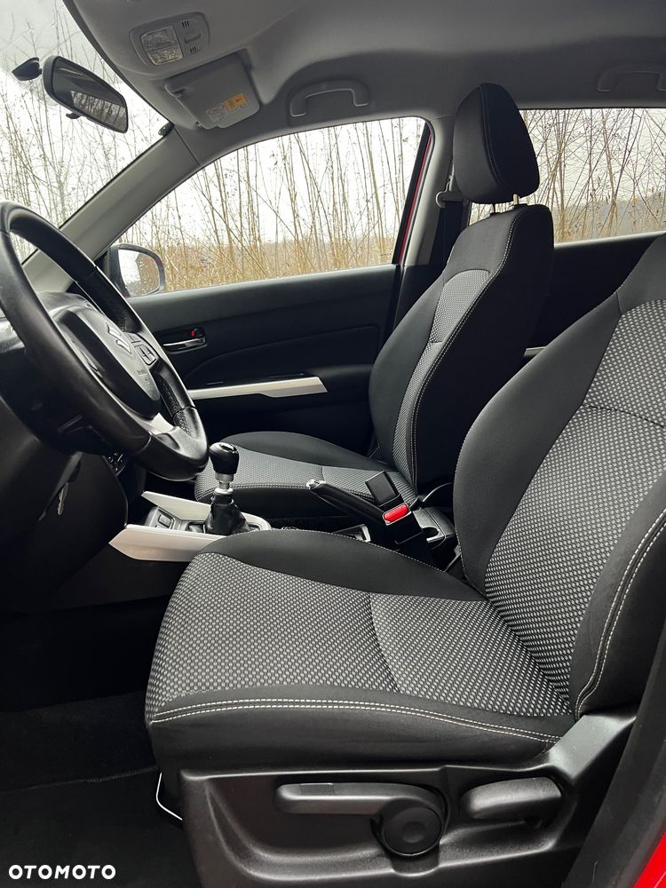 Suzuki Vitara 1.6 DDiS (4x4) Allgrip Comfort - 12