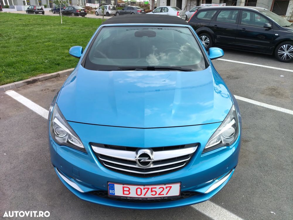Opel Cascada 2.0 CDTI ECOTEC Start/Stop Cabriolet - 3