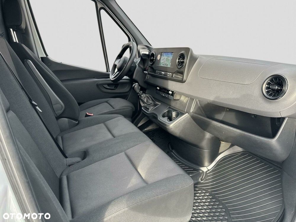 Mercedes-Benz Sprinter 317 CDI KA OM654 długi - 14