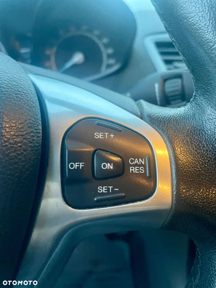 Ford Fiesta - 17