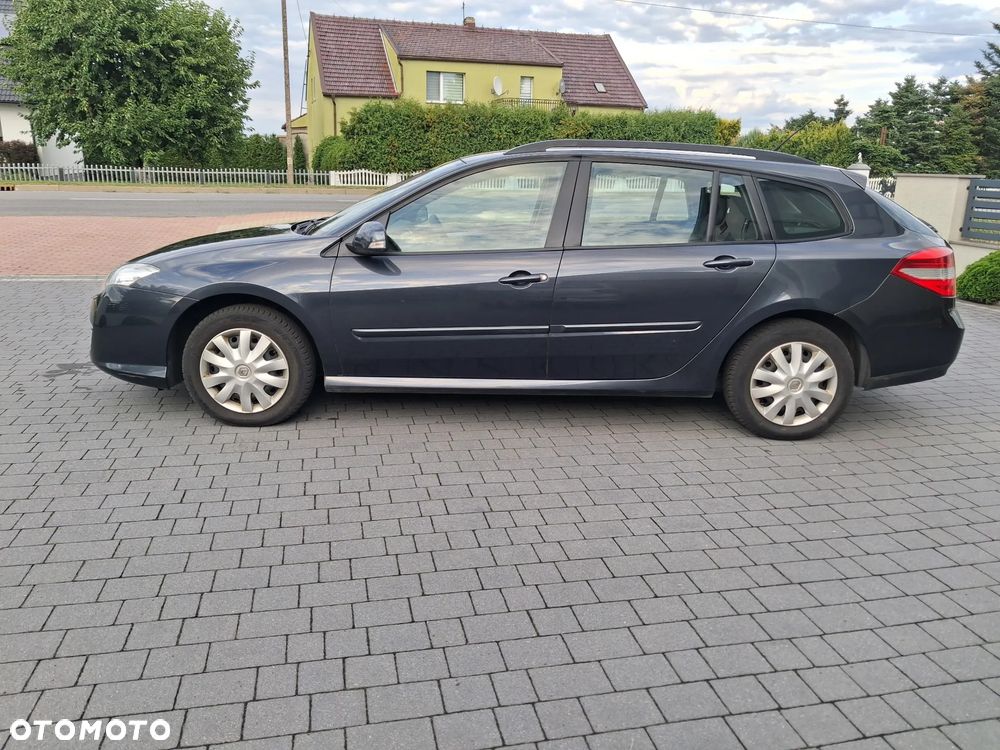 Renault Laguna dCi 110 FAP Emotion - 5