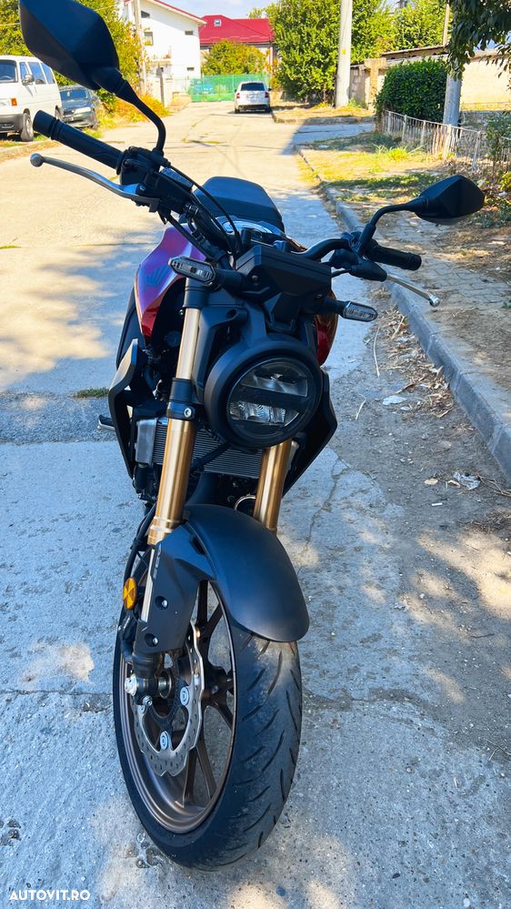 Honda CB 300R - 10