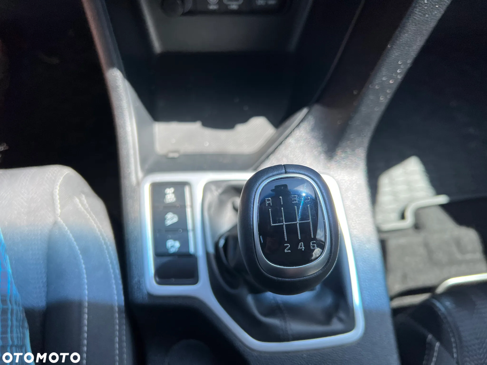 Kia Sportage 2,0 CRDI AWD Vision - 18