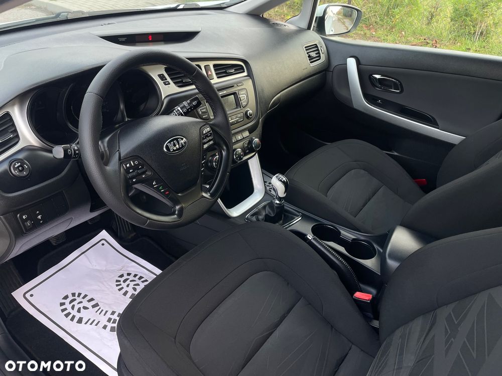 Kia Ceed 1.4 CVVT Attract - 7
