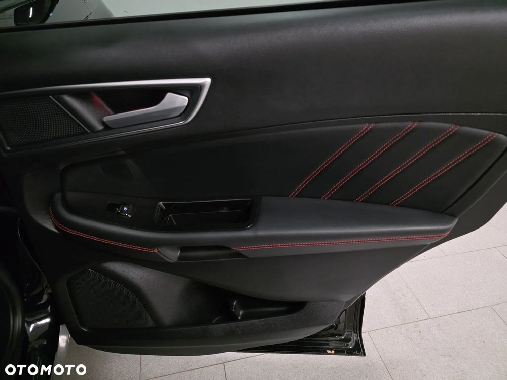 Ford Edge 2.0 EcoBlue Twin-Turbo 4WD ST-Line - 23