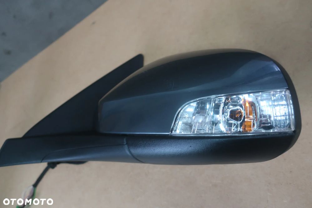 VOLVO C30 lift 10-13 LUSTERKO LEWE 455-16 8PIN EUROPA 31218103 - 2