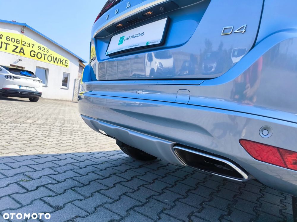 Volvo XC 60 D4 Momentum Pro - 17